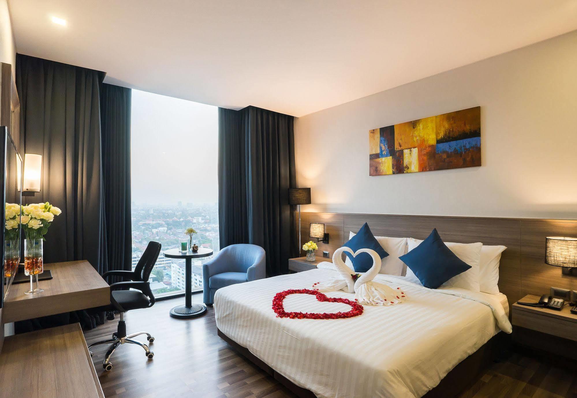 Best Western Plus Wanda Grand Hotel Nonthaburi Eksteriør bilde